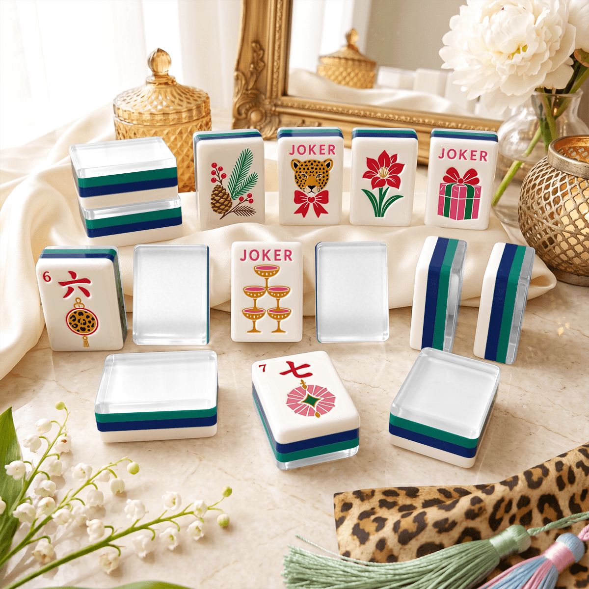 Glam Holiday Mahjong Set